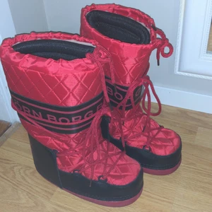 ”Moon” boots Björn Borg INKL FRAKT - Säljer dessa, kommer inte till användning tyvärr. Storlek 37 True to size. Frakt ingår 