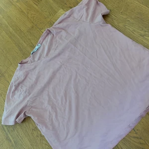 Na-kd - Säljer min fina tröja