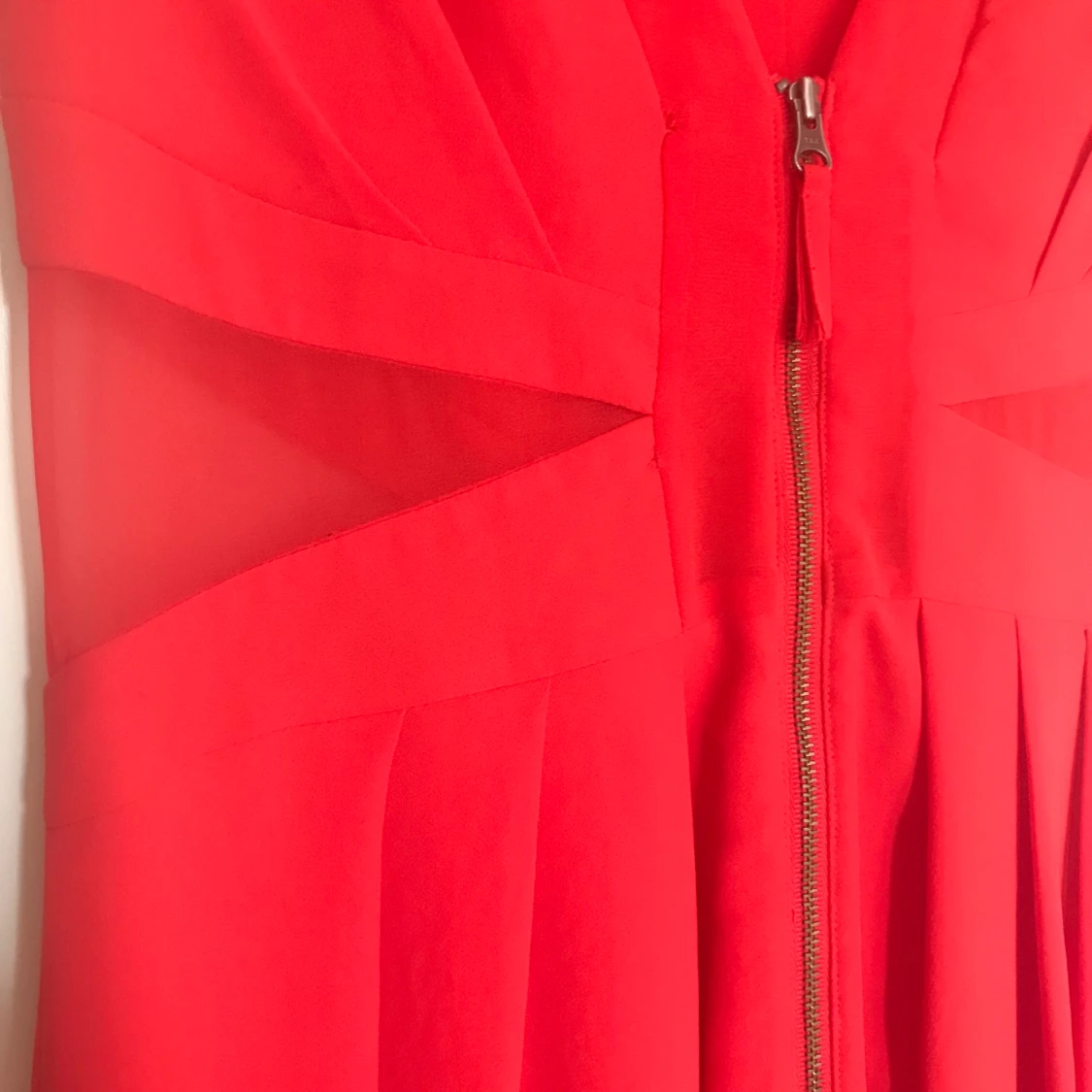 Coast cocktail klänning stl M - 91