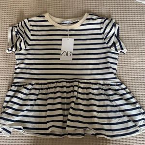 Randig zara tröja - Aldrig använd storlek S