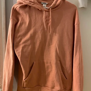 Orange rosa hoodie - Lång oversized hoodie i bra skick 