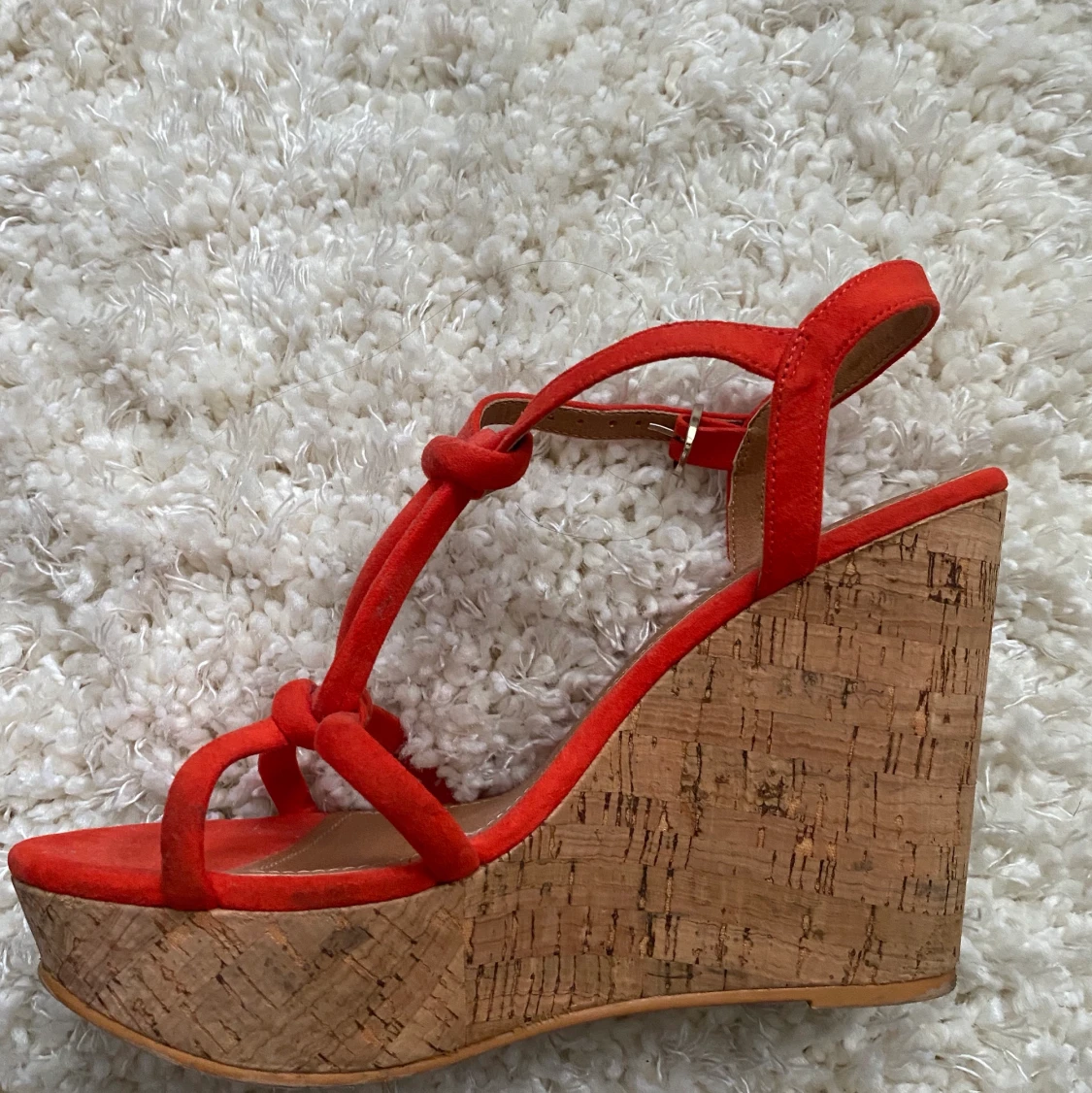 Högklackade sommar skor  - 90