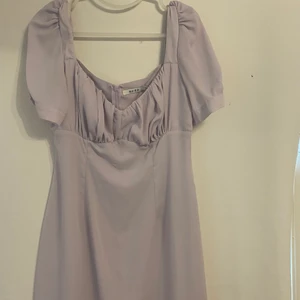 Klänning  - Klänning i perfekt skick. Passar 36-38