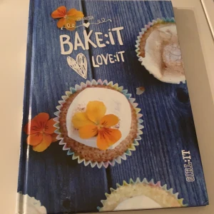 recept bok - Säljer den för att använder ej. Den är helt ny och priset kan diskuteras.