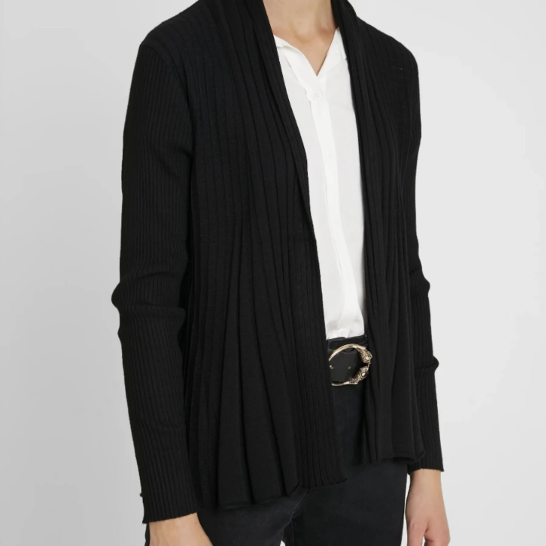 Oanvänd cardigan  - 90