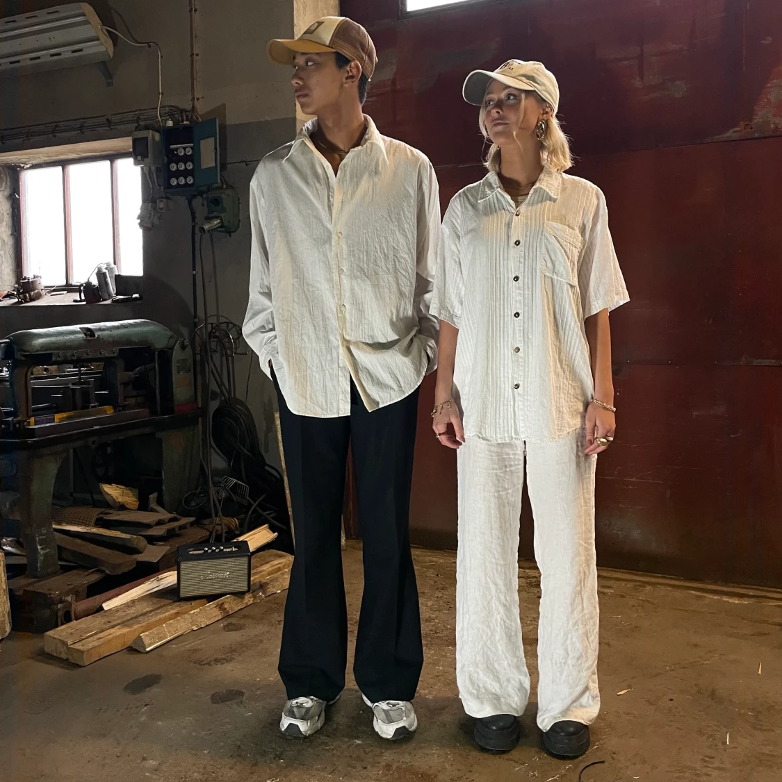 LILY OF THE VALLEY- LINNE T-SHIRT