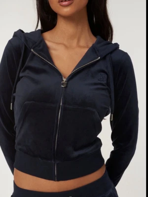 Juicy couture hoodie - Juicy couture hoodie, använt några gånger. 