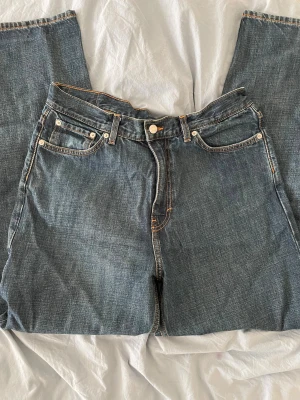 Weekday jeans - Asfeta jeans från Weekday, använda ganska ofta. Hör av dig vid funderingar!😄