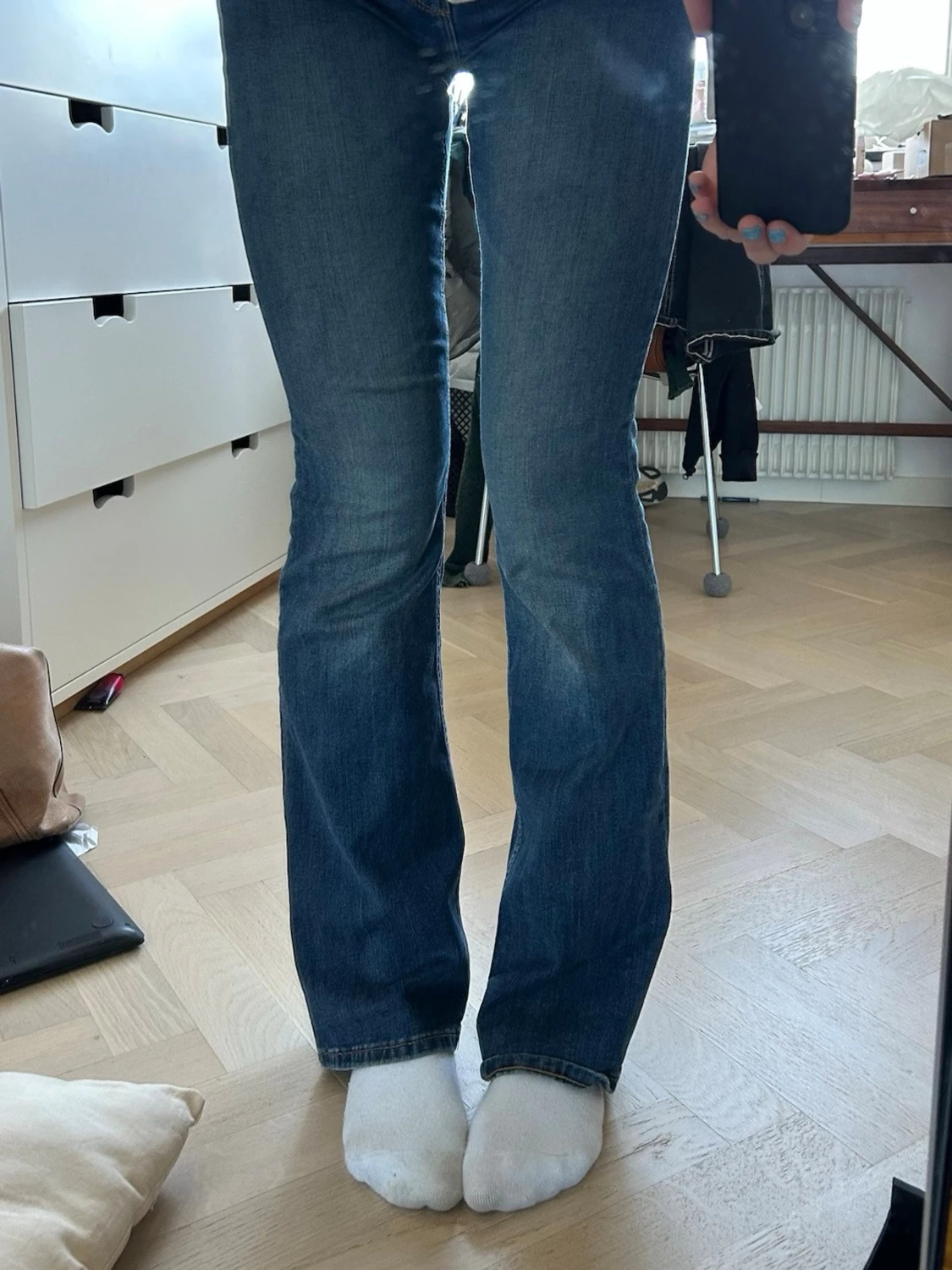 Blå bootcut jeans med hög midja - 3