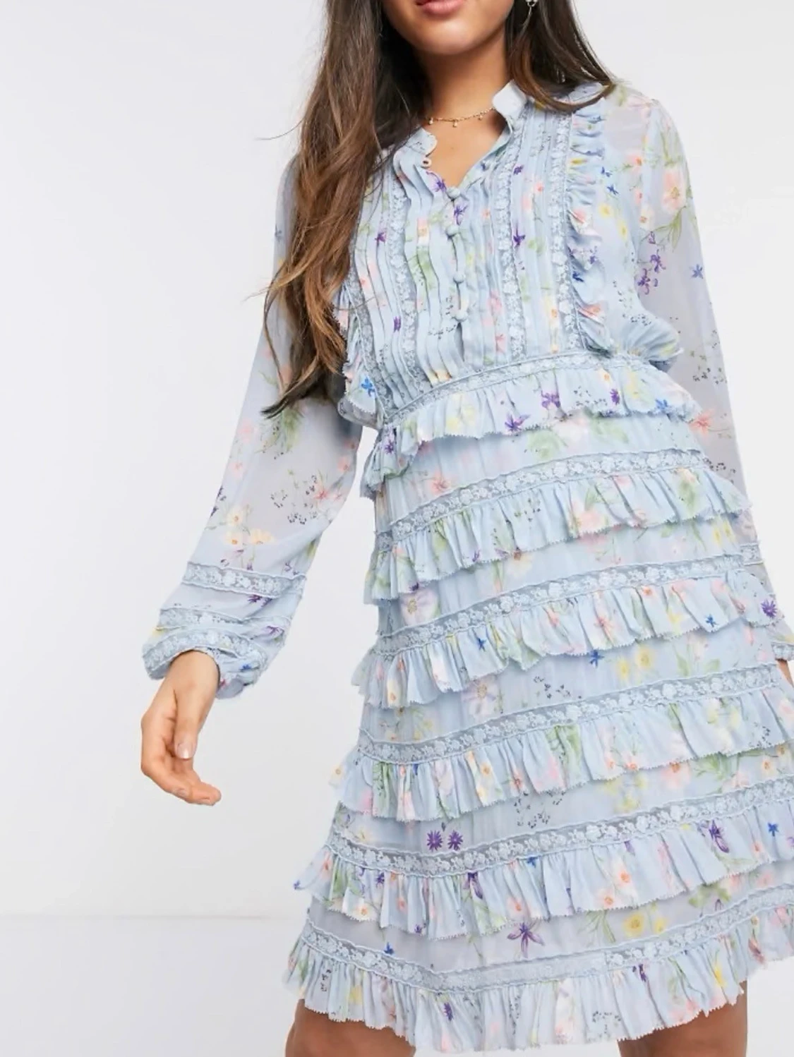 By malina, XS, Blommig volangklänning i pastell