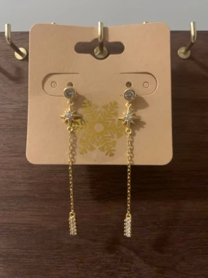 Elira Voss örhängen - Nya och oanvända