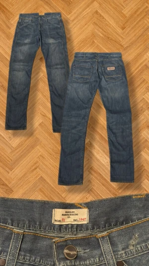Vintage jeans  - Wrangler jeans  W31 L34  Midjemått-41cm Benöppning-18cm Totallängd-109cm 