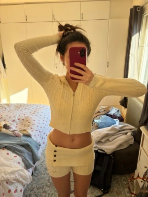 Catania set  - Super snyggt Catania set, hör av er vid frågor!