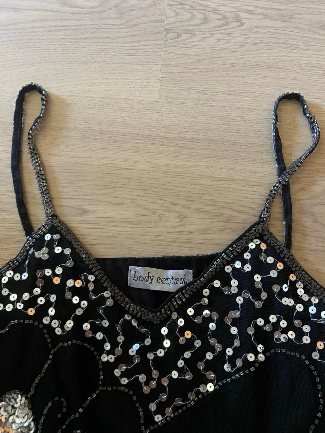 Svart paljetttopp - 3