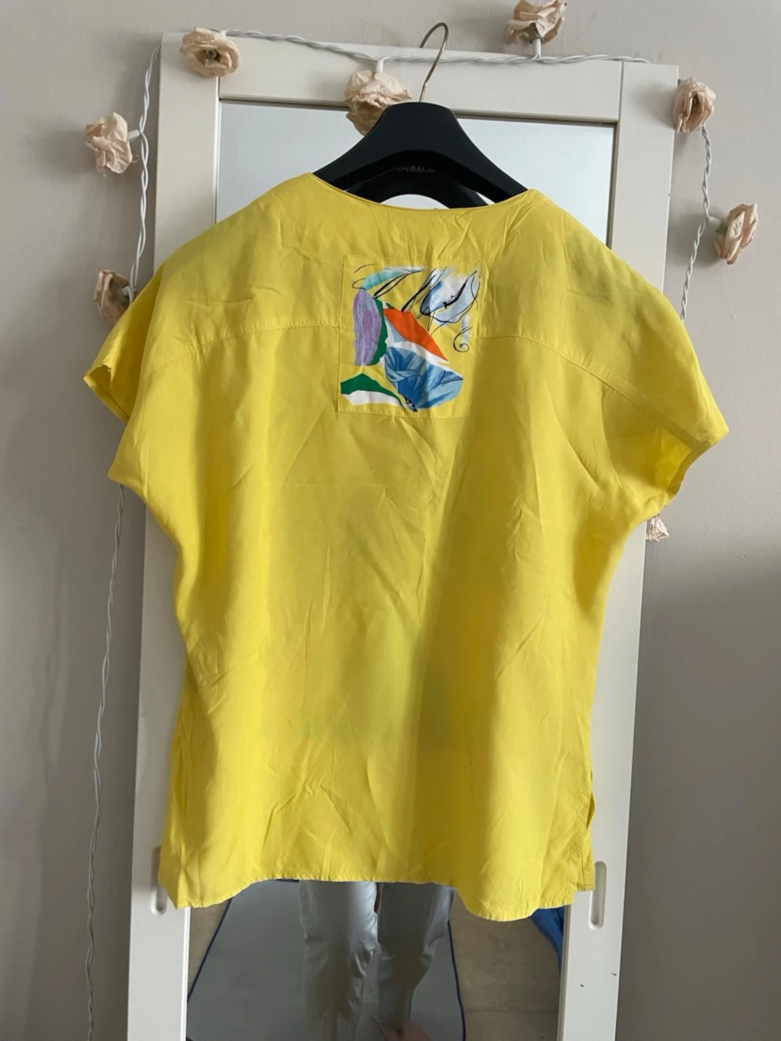 Gul tuzzi  blus med färgglatt tryck - 1