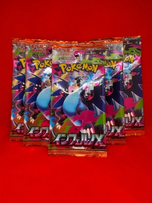 5st Pokémon ”Inferno X” boosterpacks - Säljer dessa 5st Pokémon ”Inferno X” booster packs vilket är den Japanska varianten av Mega Phantasmal Flames!  Skick: Helt nya & fabriksförseglade   Samfraktar vid köp av fler produkter!