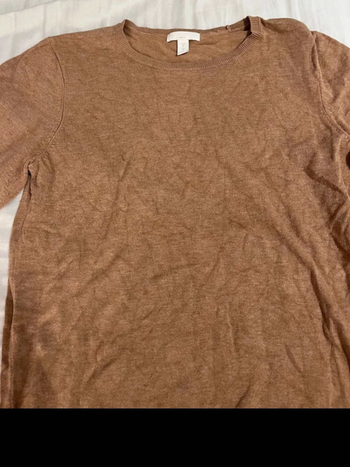 Tre toppar i beige, vit och brun - 5