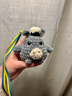Virkat studenthänge Totoro - Virkad av mig, föreställer Totoro! 