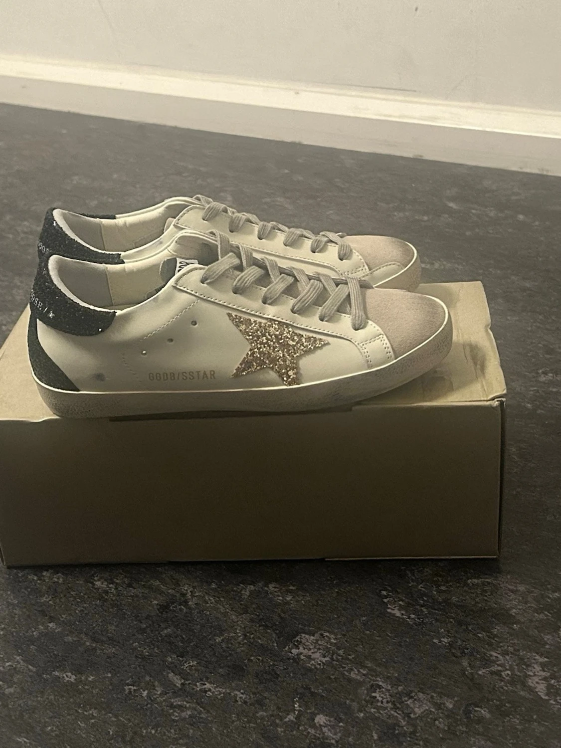 ✨Golden Goose Superstars✨- 38 - 1