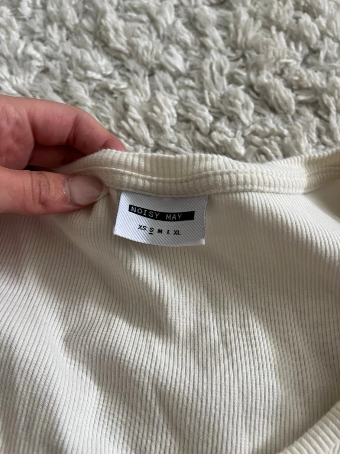 Ribbad vit croppad topp Monki - 2