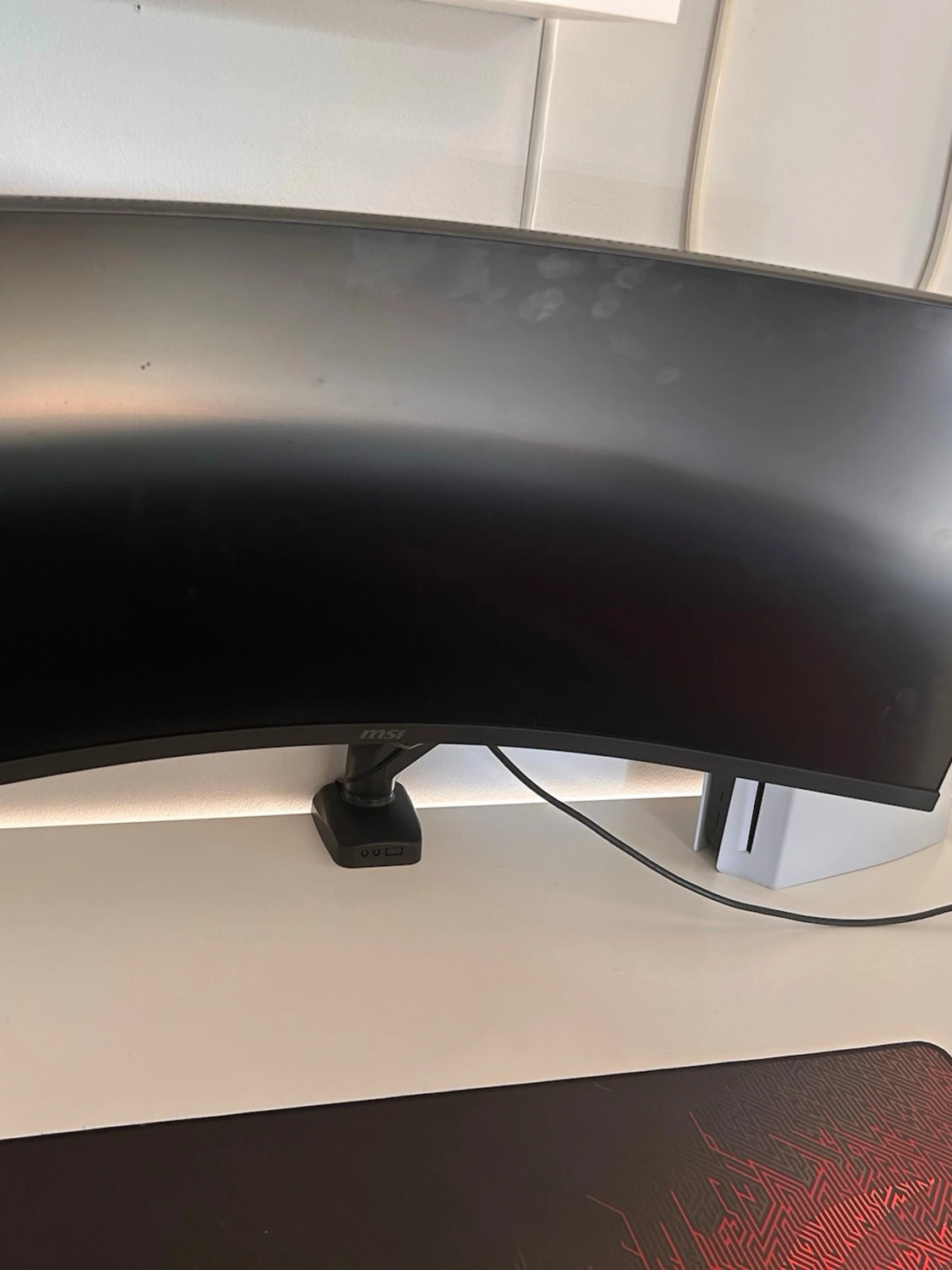 Gaming skarm bytes mot kukurin, g2, g2 pro, g2 max