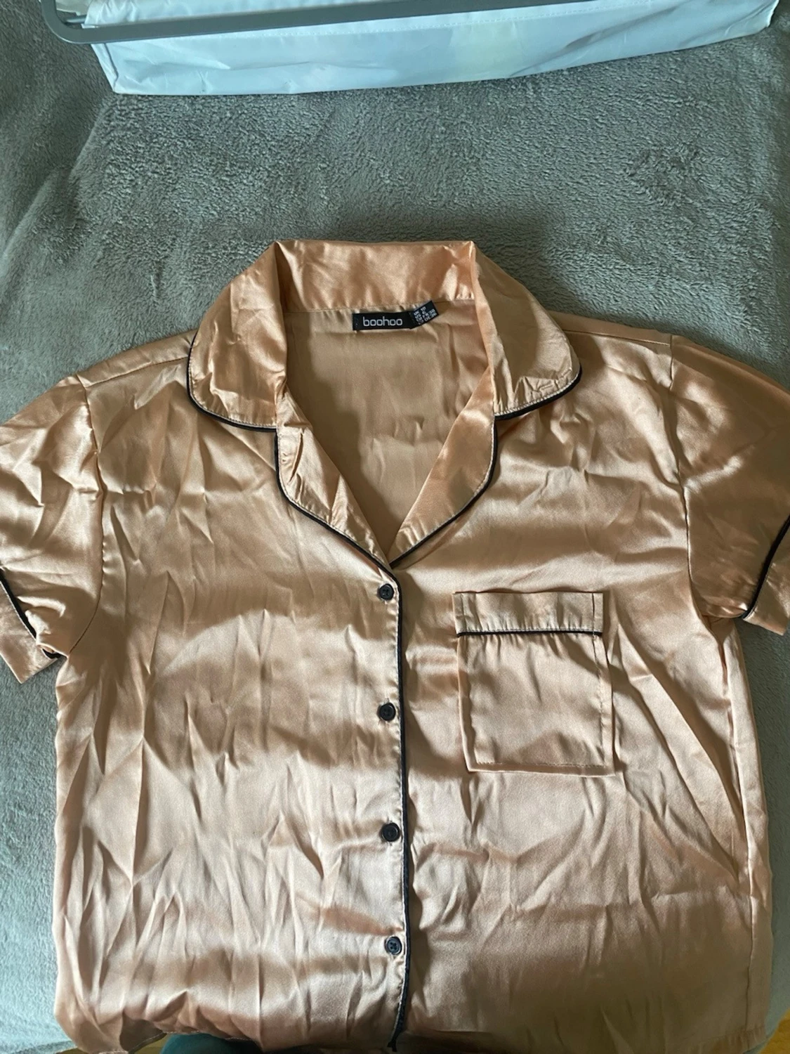 Satin pyjamasset shorts och T-shirt - 4