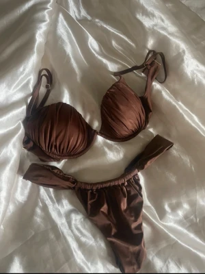 Calzedonia bikini - Aldrig använd, Storlek 75B/S