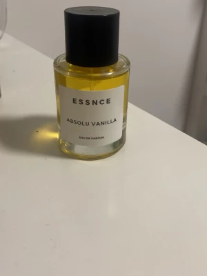 ESSNCE Absolu Vanilla  - Endast testad, kommer ej gå ner i pris