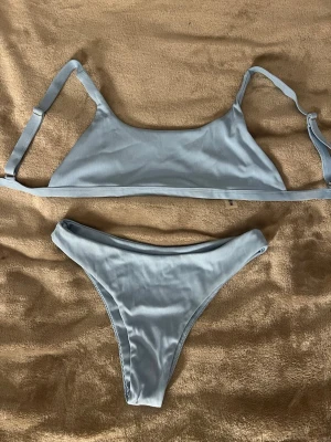 Bikini - Ljusblå bikini i storlek M. Aldrig använd💓