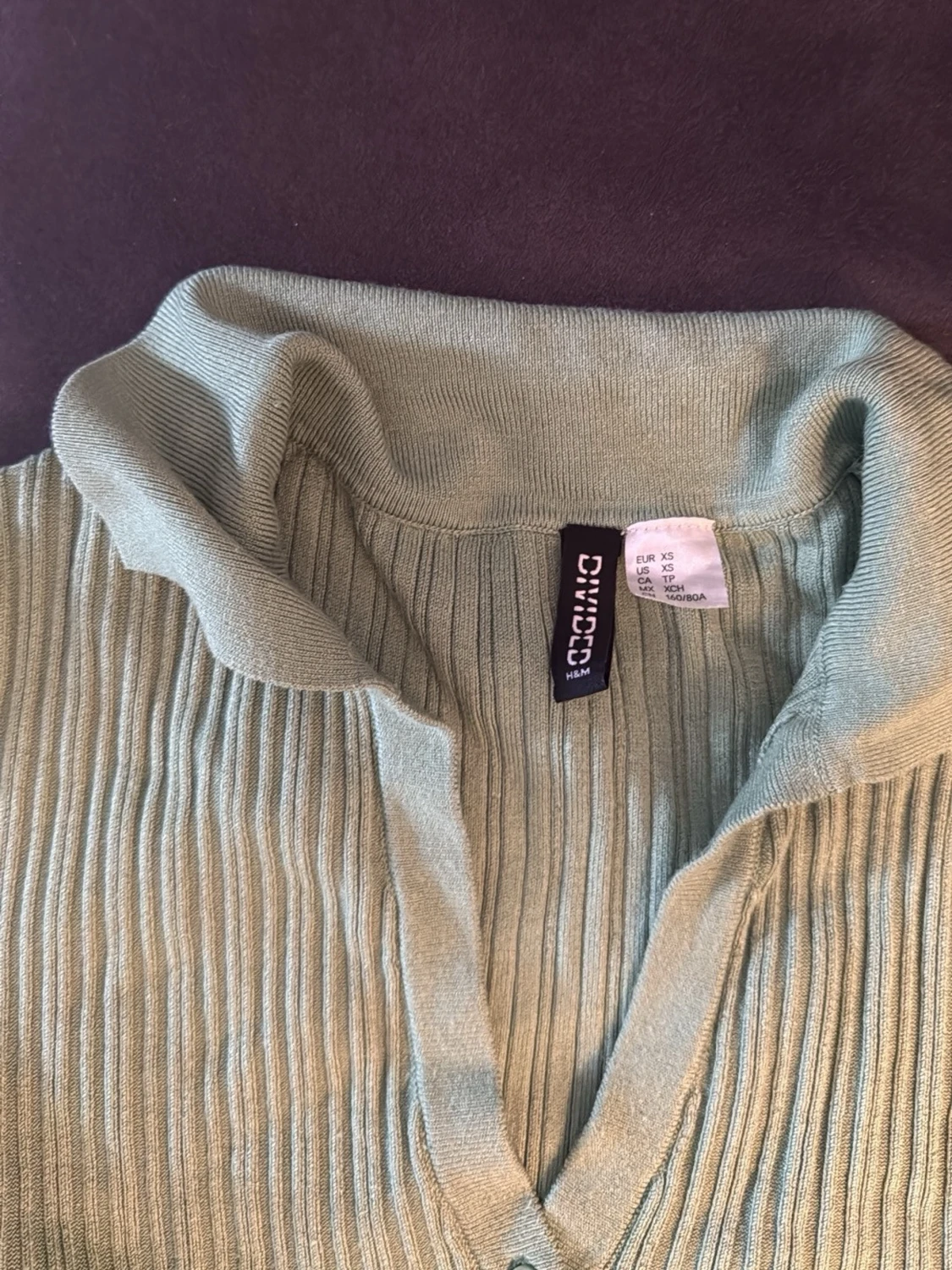 Grön ribbad topp från H&M - 1