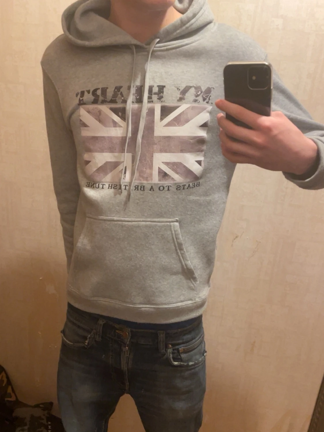 Grå hoodie med brittisk flagga - 1