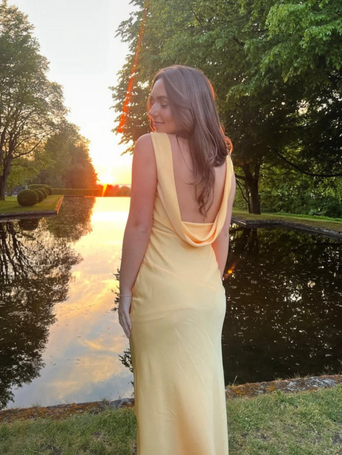 Gul balklänning