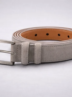 Mocka bälte  - Schysst mocka bälte i nytt skick. Storleken är 110 cm. Fåtal kvar i lager men vi beställer självklart fler om det finns intresse‼️