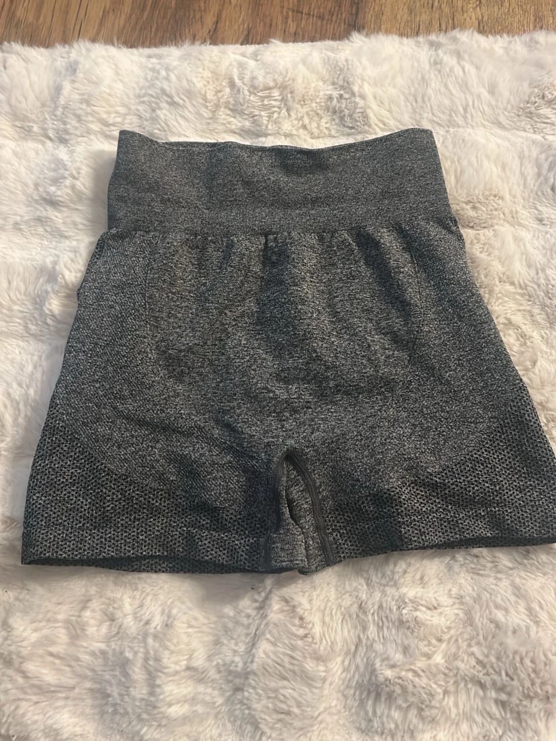 Grå träningstights shorts - 1