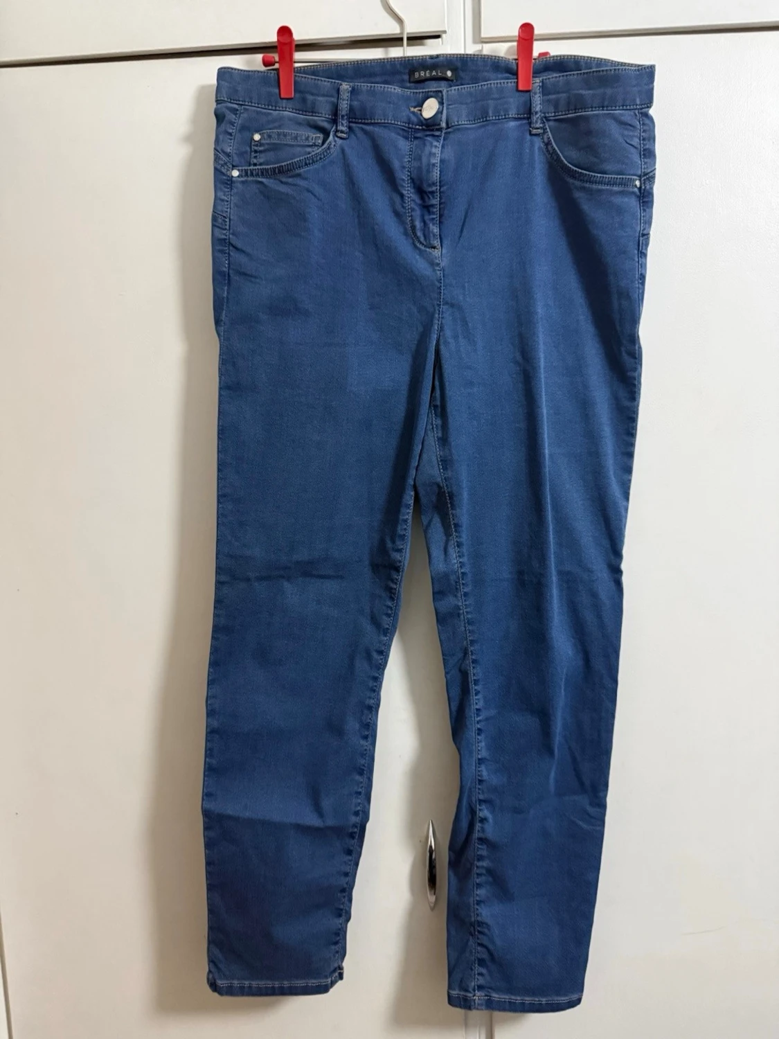 Blå jeans från Bréal med raka ben från Breal 