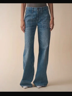 Jeanerica Jeans - Så fina blåa jeans ifrån Jeanerica! Är i storlek 30 x 32☺️ 