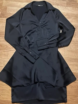 Svart Fin Klänning - Storlek XS. Fint Skick. Köpt på Bik Bok.