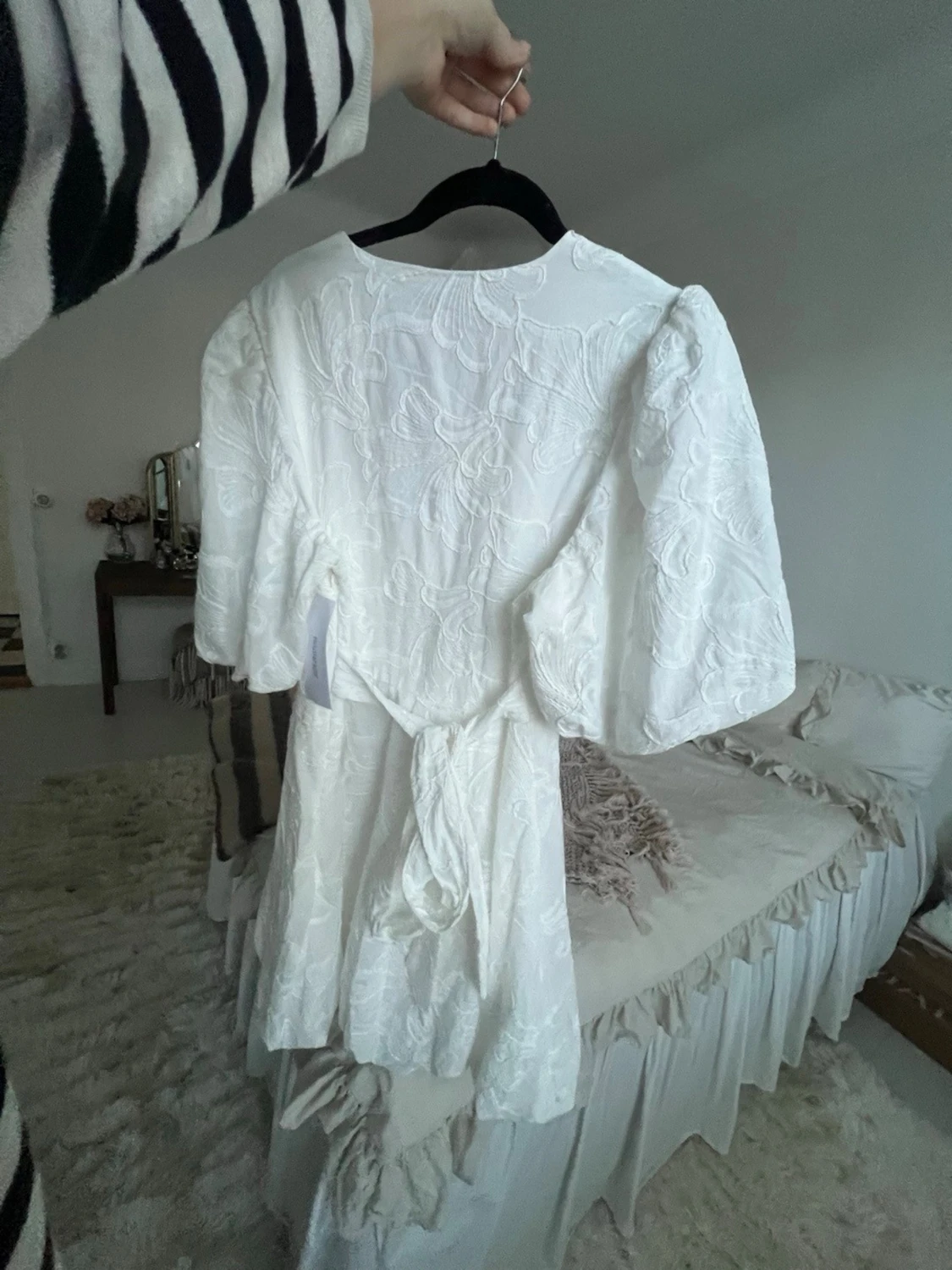 Vit studentklänning från bubbleroom - 4