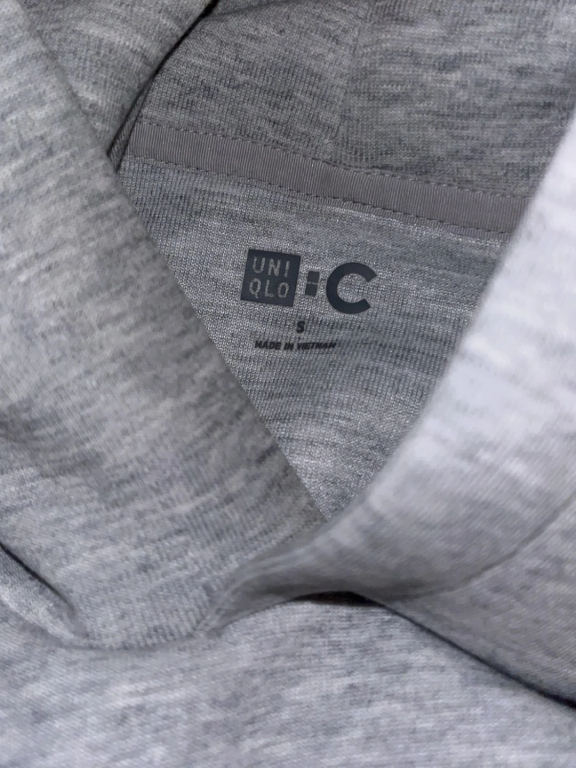 Grå hoodie från UNIQLO - 2