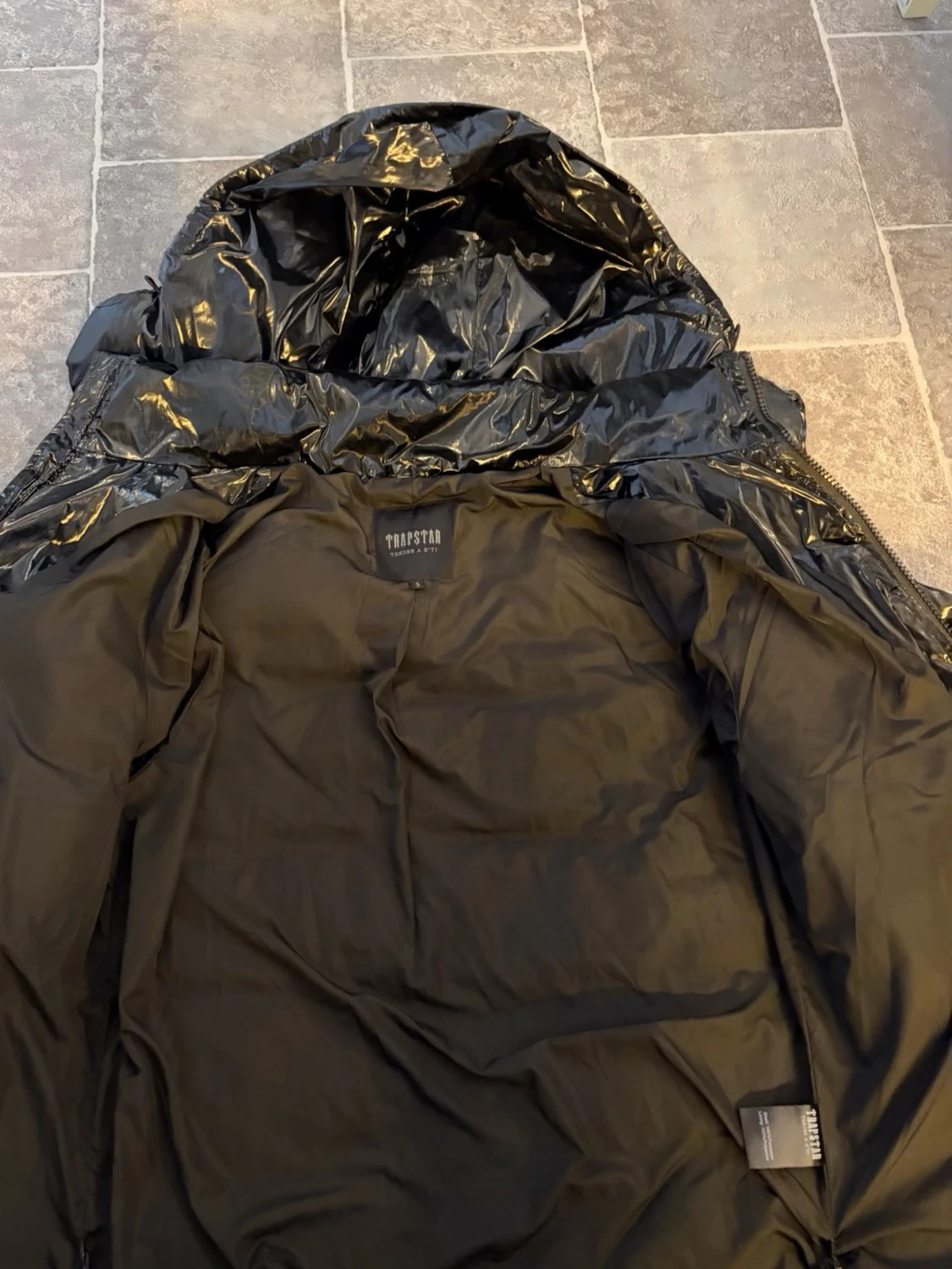 Svart pufferjacka från Trapstar - 5
