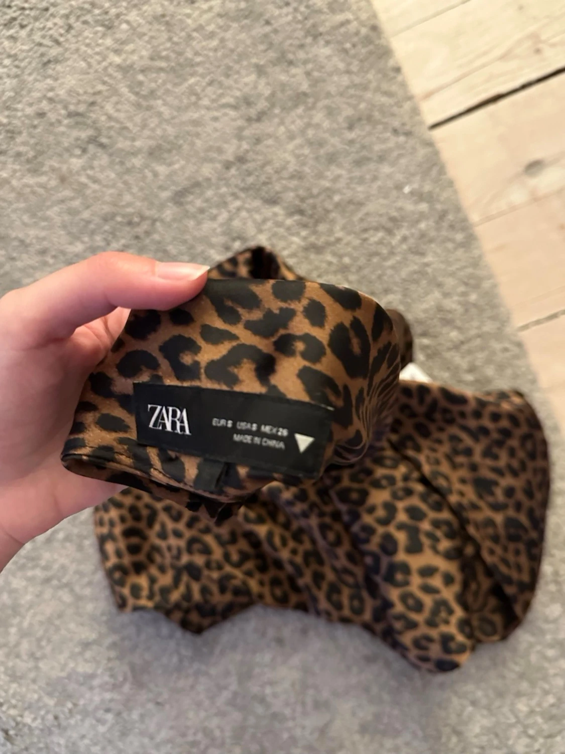 Leopardmönstrad halterneck topp - 2