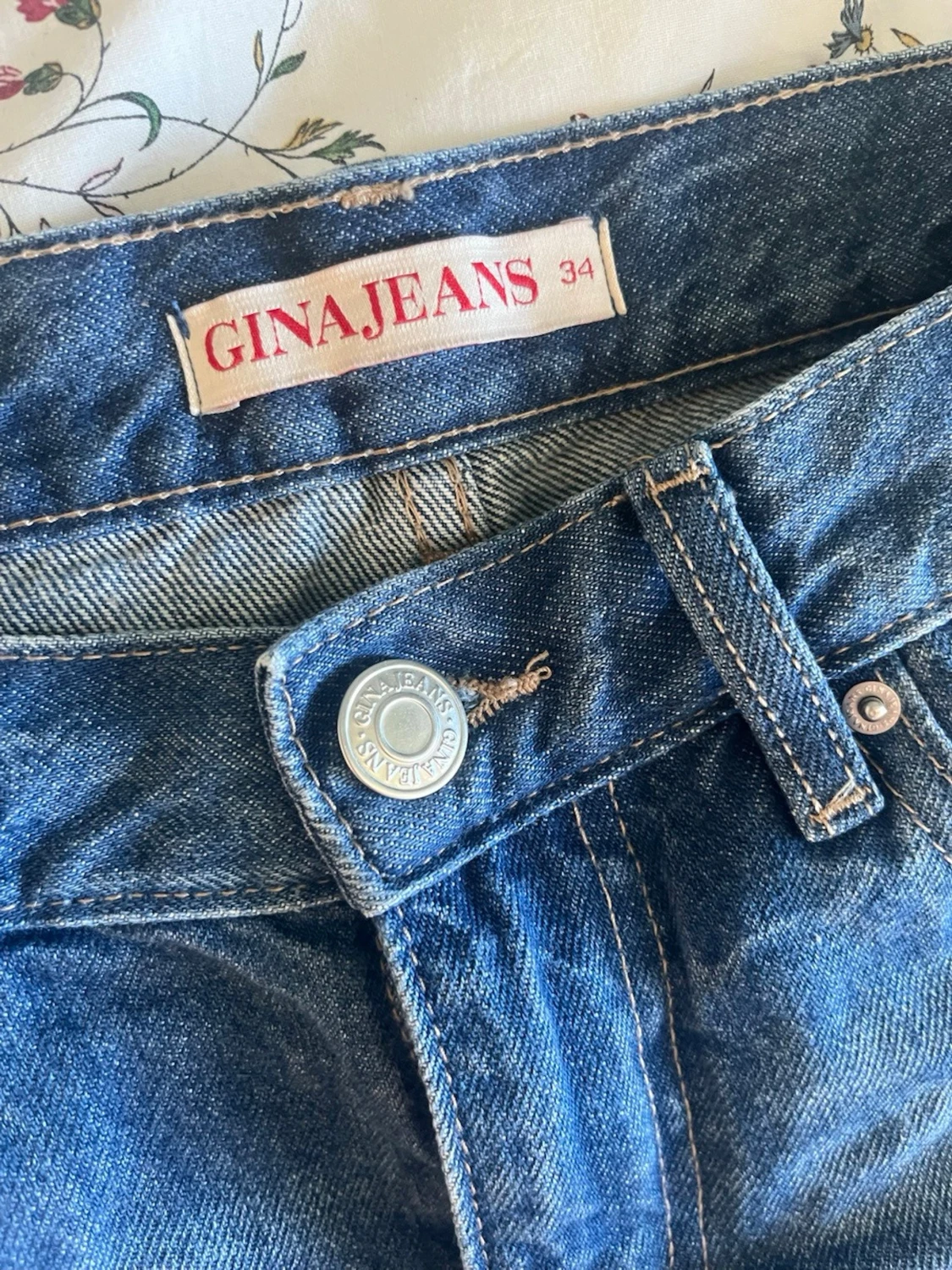 Blå jeansshorts från Gina Jeans - 1
