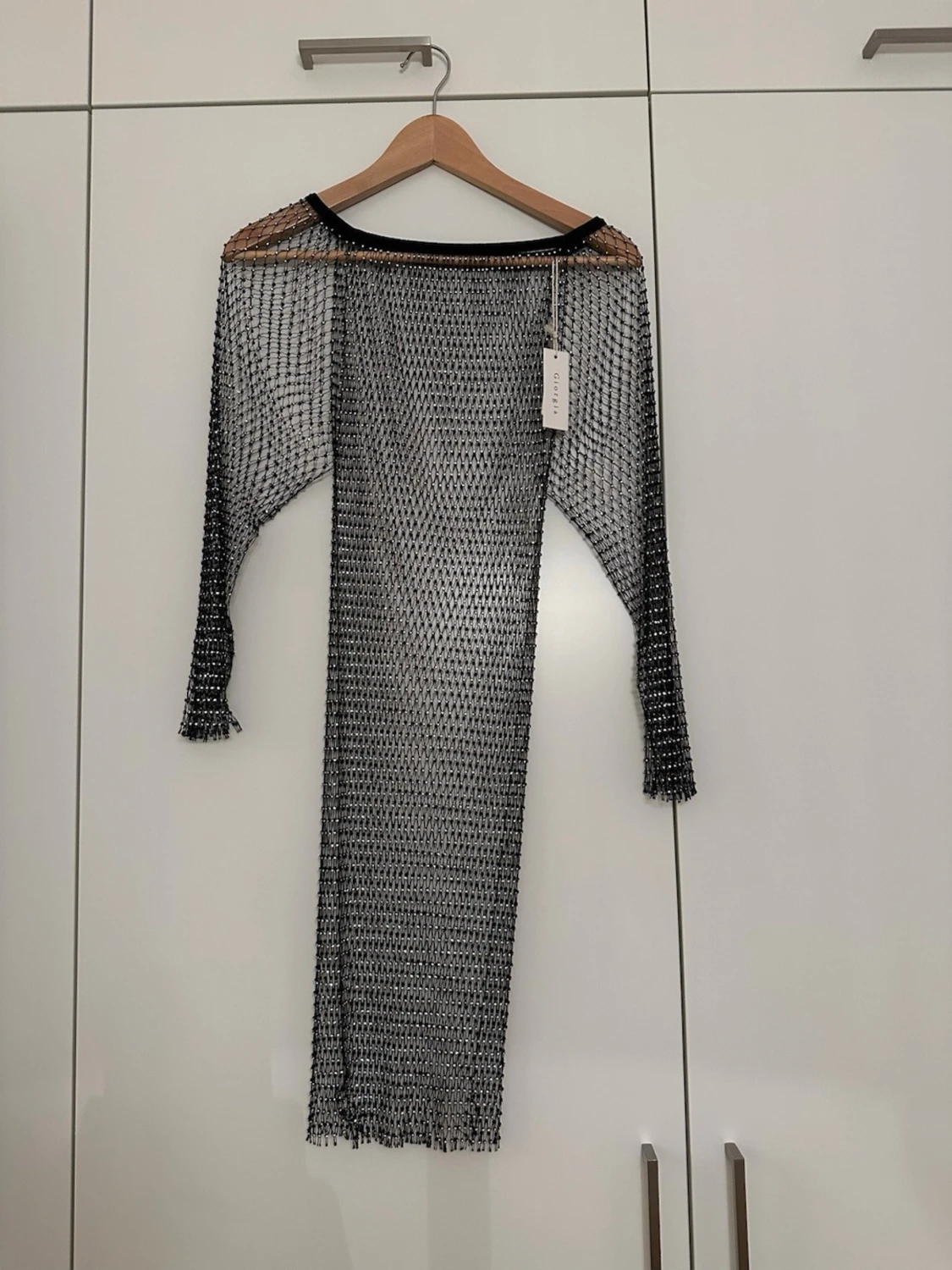 Svart nätklänning från Giorgia