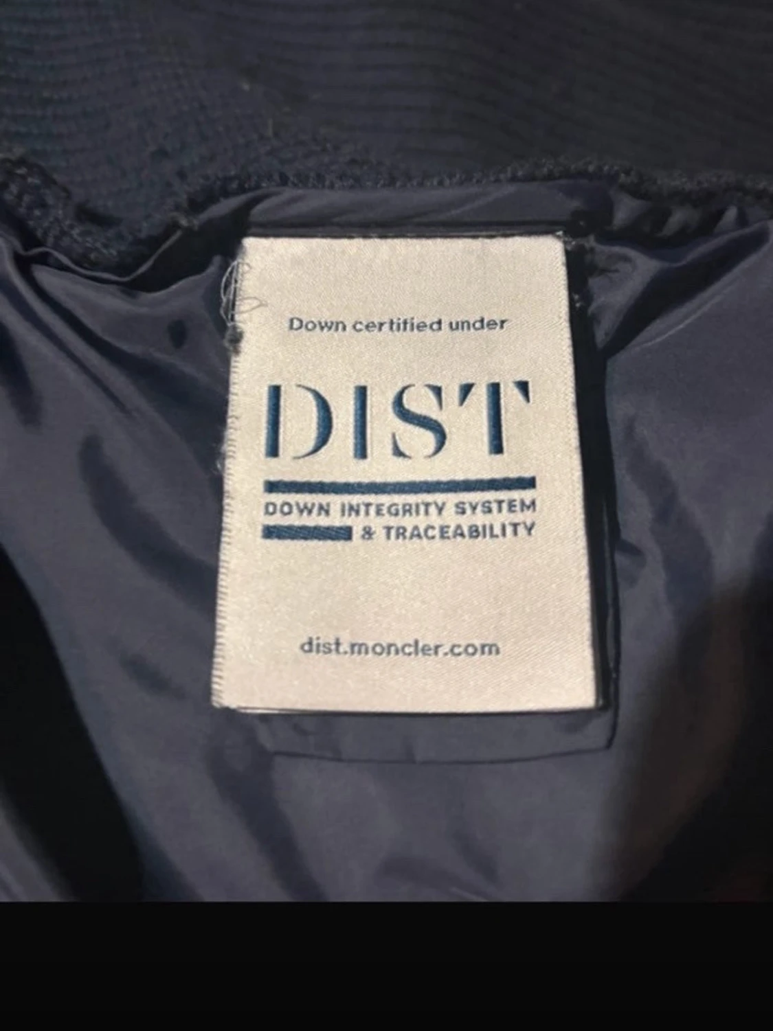 Mörkblå dunväst från Moncler - 4