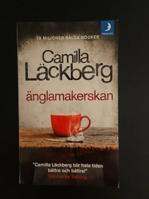 Änglamakerskan av Camilla Läckberg - Spännande deckare av Camilla Läckberg, 'Änglamakerskan', i pocketformat från Månpocket.