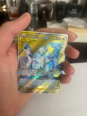 Arceus & Dialga & palkia Pokémon - Säljer detta otroliga Tag Team Pokémon kort för enbart 460, går egentligen för mer (marketprice). Skriv dm för fler bilder. Nmr: 220/236