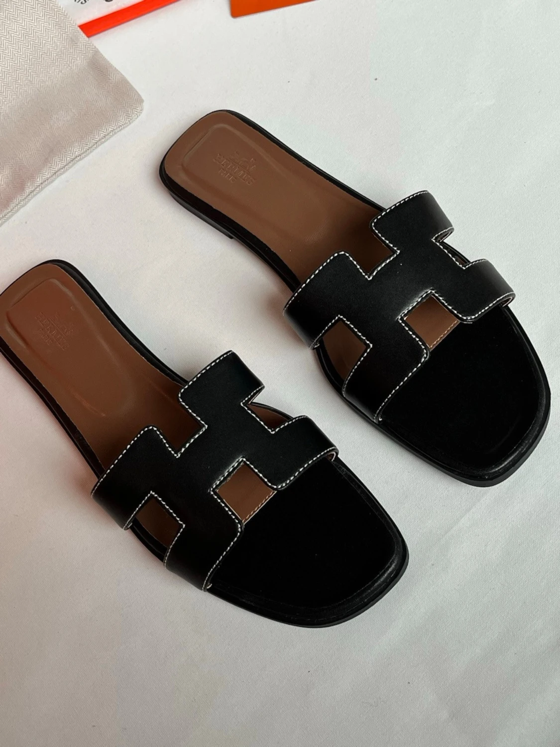 Svarta Hermès Oran sandaler - 2