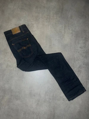 Nudie Lean Dean - Säljer dessa Nudie jeans i modellen Lean Dean. Storlek 32 x 32. Vid eventuella frågor eller funderingar, skriv!