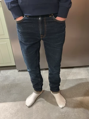 Selvedge lean dean - Hejjjj och välkomna till Liljestrands nu säljer vi ett par nudie jeans i modellen lean Dean de är använda fåtal gånger inga defekter storlek 29/32 de är som sagt selvedge kan skicka mer bilder osv bara att komma med frågor mvh Liljestrand