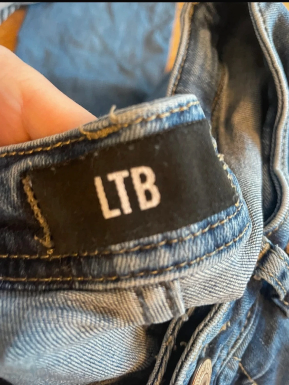 Blå jeans från LTB Valerie